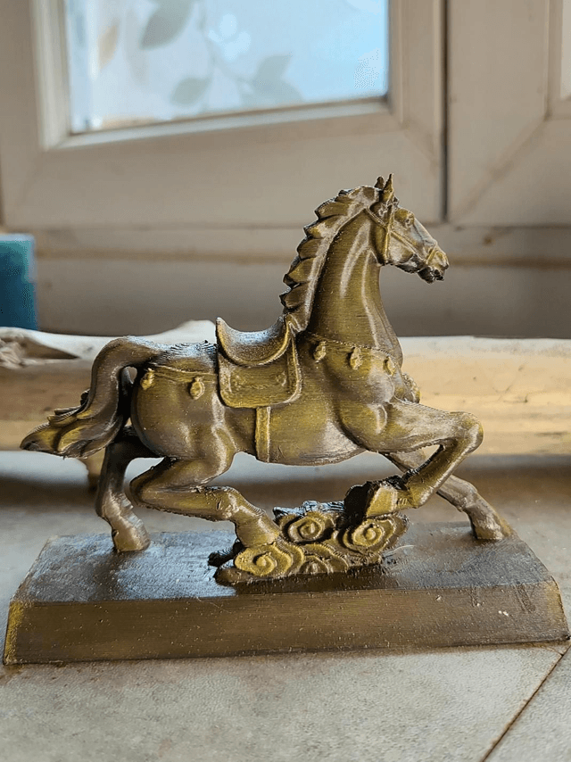 Cheval sur un nuage 