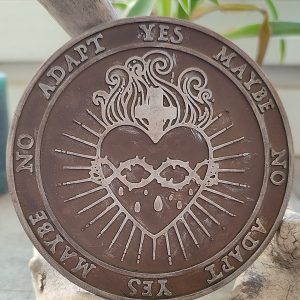 Planche de Radiesthésie Cœur Sacré 10 cm – Effet Bois