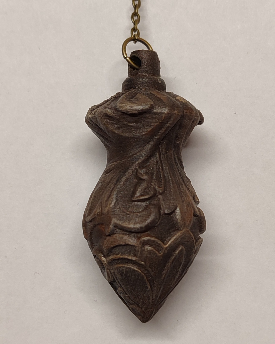 Pendule radiesthésie décor floral – PLA biosourcé – Finition effet bois – 55 mm – Image 5